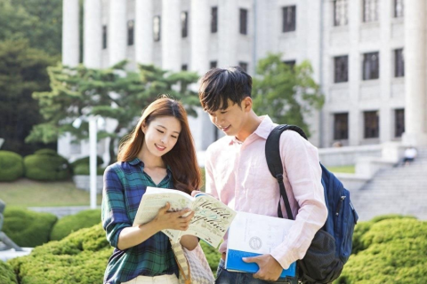 孕妇梦见自己生了不知男女，梦境背后的深层含义与解读