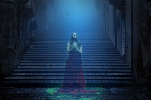 梦见与女鬼谈笑风生，周公解梦下的深层寓意与心理分析