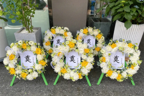 做梦梦见花圈，解读梦境中的象征与寓意