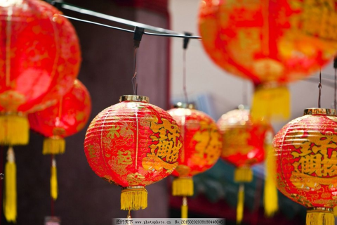 梦境中的璀璨灯火，解析梦见红灯笼的深层含义