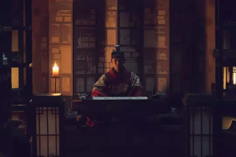 梦见死人是好事吗？解读梦境中的生死循环与心灵启示
