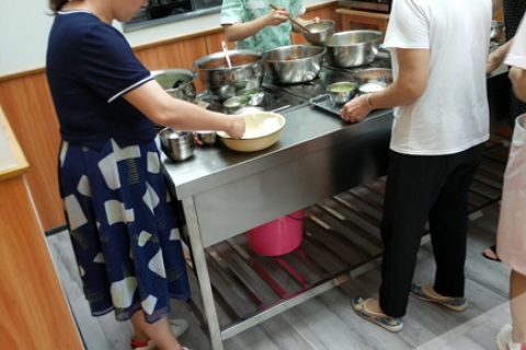 梦见与逝去的爷爷对话，探索梦境中的情感纽带与生命意义