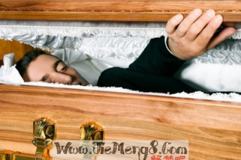 周公解梦大全，梦见人死了的深层含义与解析