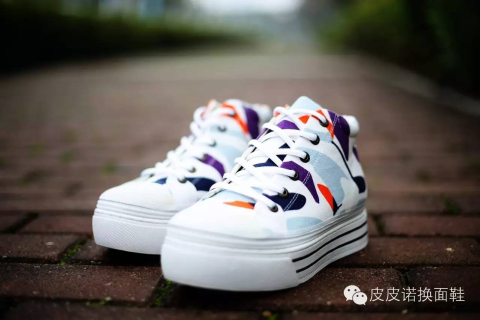 梦境的启示，梦见买鞋后鞋与衣物皆失的深层含义