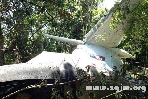 梦到飞机坠毁，解析梦境背后的深层含义与心理暗示