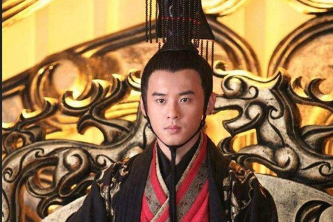 梦见自己被好朋友砍，梦境背后的深层含义与心理解析