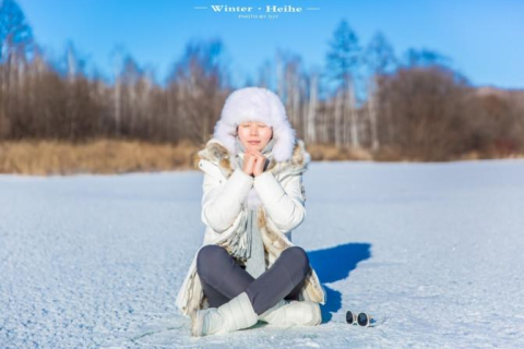 梦境解析，梦见下雪，雪花飘落在他人伞上的深层含义