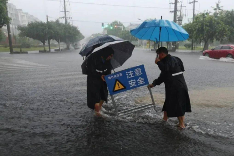 梦中梦，洪水滔天，梦境深处的警示与启示