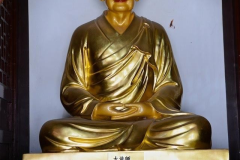 梦境中的悲剧，解析梦到看到上吊自杀的深层含义