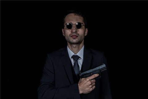 梦境预兆，我晚上睡觉做梦梦见自己被别人开枪打死，这究竟预示着什么？