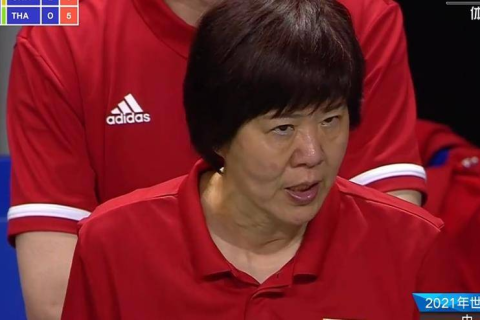 解梦，前妻归来与阴影中的威胁