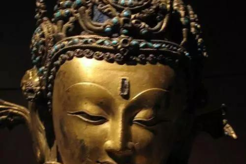 梦见别人送我两颗戒指，寓意与解析