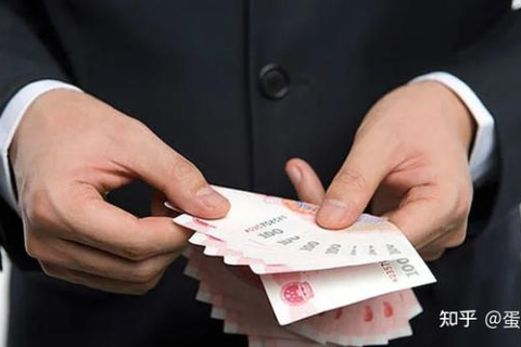 梦见一个陌生人把钱放我口袋要我花，探索梦境背后的深层含义