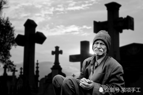 梦见去世的老人跟我说话，穿越生死的灵魂对话