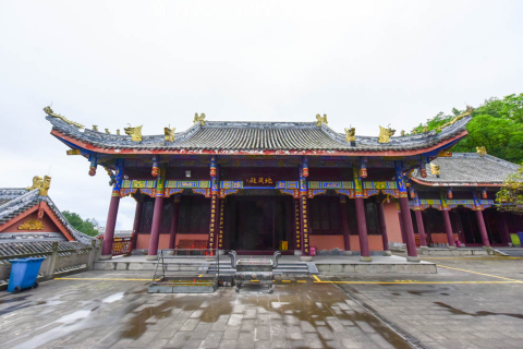 梦中惊醒，为何会梦见被供奉的观音吓一跳？
