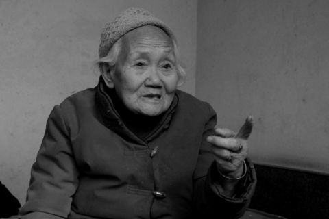 梦境中的温柔拥抱，解析梦见我很喜欢的男人从后面抱住我的深层含义