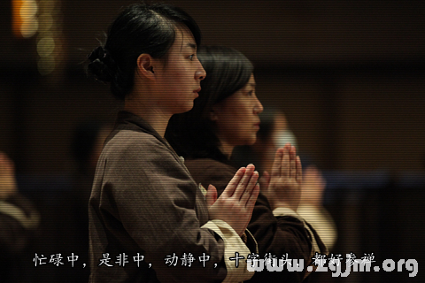 梦里总是梦见和一位小伙在约会 —— 深度解析梦境中的情感纠葛