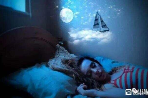 梦境中的奇迹，梦见死去的爷爷突然睁了一下眼