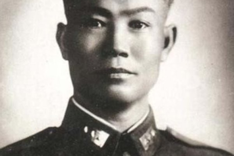 昨晚我梦到掉了两颗牙齿，有什么玄机吗？