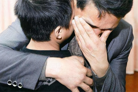 梦境交织，丈夫离世后，弟弟的意外之言与家族房产之谜