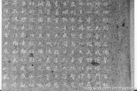 梦见坟墓还有墓碑，探索梦境背后的深层含义