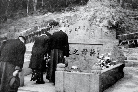 梦见坟墓，周公解梦原版的深层解读
