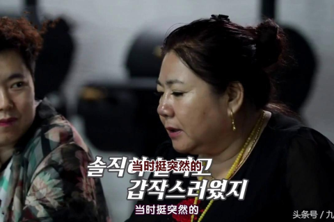 梦见已故父亲给钱，梦境背后的深层含义与预兆解析