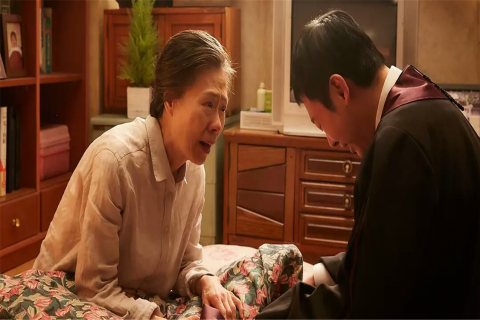 梦境中的情感纠葛，解析梦到喜欢的人哭了的深层含义