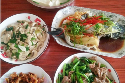 产妇梦见吃鱼，梦境背后的深层含义与可能想吃鱼的趣味解读