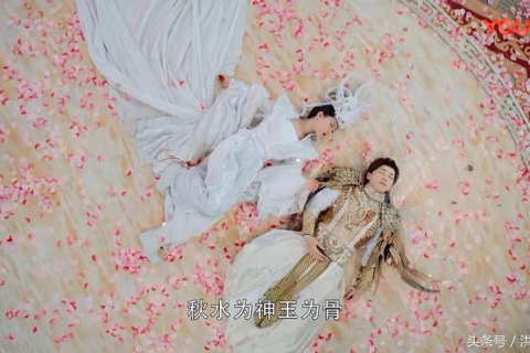 梦到自己女朋友父亲救了自己，解读梦境背后的深层含义