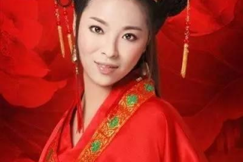 梦境的涟漪，连续两个月梦见心爱女生的深层解析