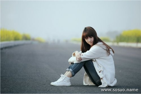 晚上做梦梦见下牙掉了几课怎么办，解读梦境与心理暗示