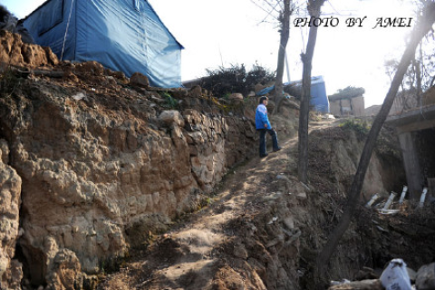梦见地震地裂求高手解梦，揭示梦境背后的深层含义与心理暗示