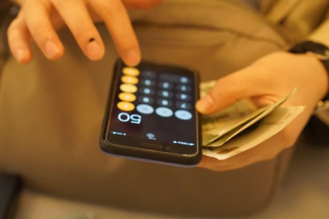 昨晚梦见自己的手机丢了，一场关于失去与重获的梦境解析