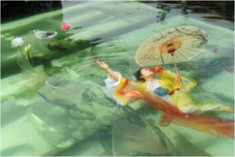 梦见弟弟掉入水中，梦境背后的深层含义与解析