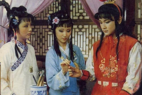 梦境的奇妙交织，当梦见心上人，是否意味着他正在想你？