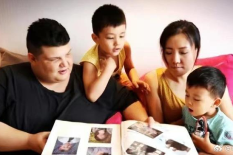 梦见死去的亲人喊我怎么还不来？我说要等我女儿结婚——这是什么意思？